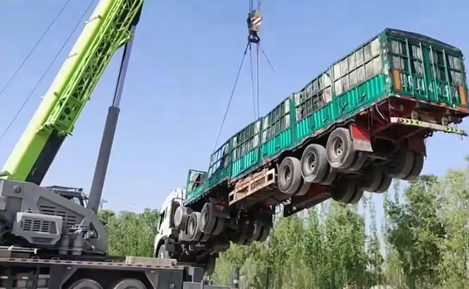 漳浦道路脱困救援案例